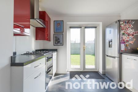 2 bedroom Maisonette for sale in Nightingale Drive, West Ewell, Epsom, KT19