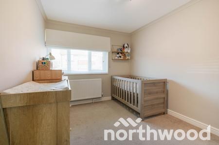 2 bedroom Maisonette for sale in Nightingale Drive, West Ewell, Epsom, KT19