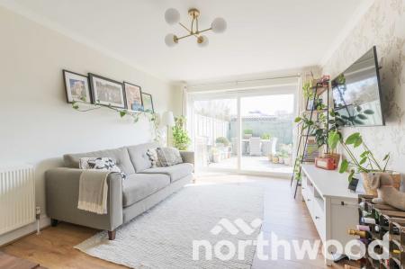 2 bedroom Maisonette for sale in Nightingale Drive, West Ewell, Epsom, KT19
