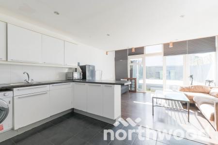 4 bedroom Town house for sale in Revere Way, Ewell, Epsom, KT19