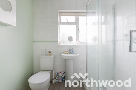 2 bedroom Terraced House for sale in Heatherside Road, Ewell, Epsom, KT19