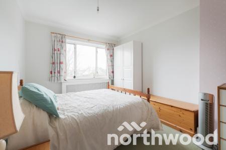 2 bedroom Terraced House for sale in Heatherside Road, Ewell, Epsom, KT19
