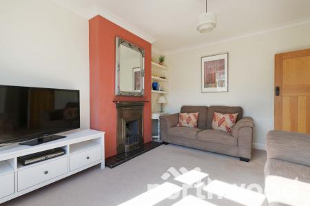 4 bedroom Semi-detached house for sale in Sunnymede Avenue, Ewell, Epsom, KT19