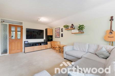 2 bedroom Maisonette for sale in Hazel Mead, Ewell, Epsom, KT17