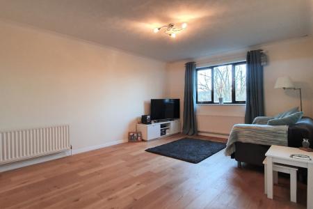 1 bedroom Flat to let in 79 Mulgrave Road, Sutton, SM2