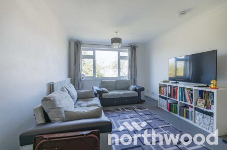 2 bedroom Maisonette for sale in Nightingale Drive, West Ewell, Epsom, KT19