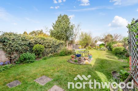 4 bedroom Semi-detached house for sale in Court Farm Avenue, Ewell, Epsom, KT19