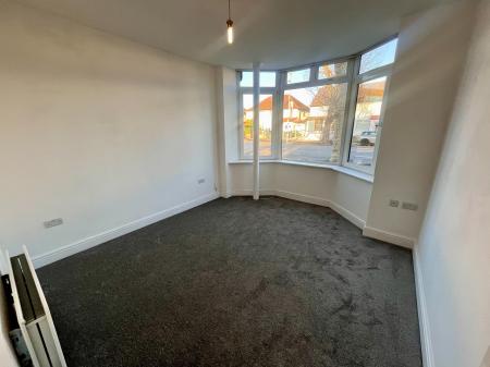 2 bedroom Flat to let in Kingston Road, Kingston upon Thames, KT1