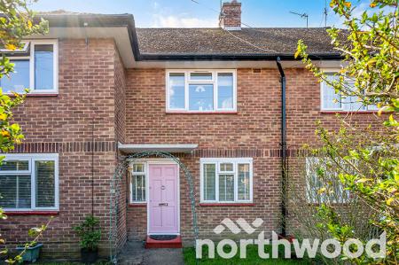 2 bedroom Maisonette for sale in Collier Close, West Ewell, Epsom, KT19