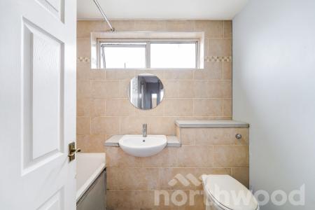 3 bedroom Terraced House for sale in Cherwell Court, West Ewell, Epsom, KT19