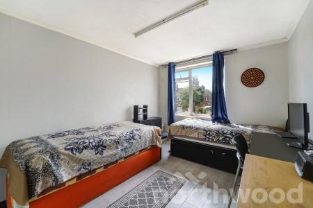 3 bedroom Terraced House for sale in Cherwell Court, West Ewell, Epsom, KT19