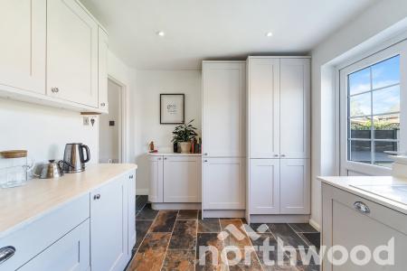 2 bedroom Terraced House for sale in Ruxley Lane, West Ewell, Epsom, KT19