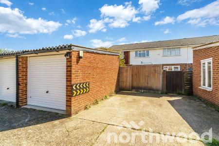 2 bedroom Terraced House for sale in Ruxley Lane, West Ewell, Epsom, KT19