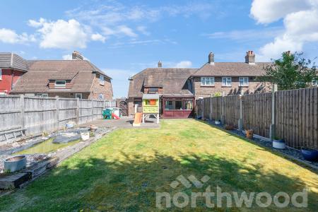 3 bedroom Terraced House for sale in Gainsborough Road, Epsom, KT19