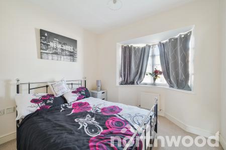 1 bedroom Flat for sale in Chessington Road, Ewell, Epsom, KT17