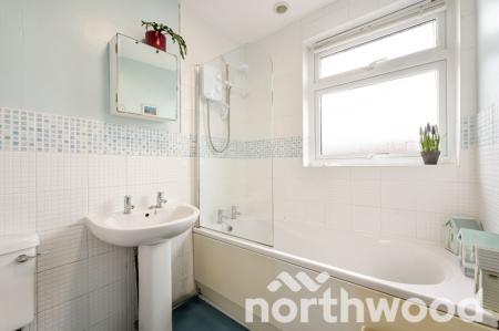 3 bedroom Semi-detached house for sale in Oakhurst Road, West Ewell, Epsom, KT19