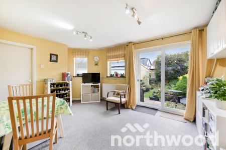 3 bedroom Semi-detached house for sale in Oakhurst Road, West Ewell, Epsom, KT19
