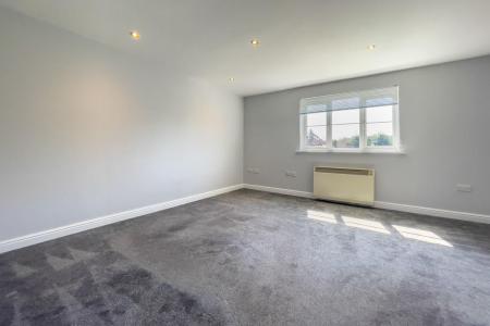 2 bedroom Flat to let in Sherriff Close, London, KT10