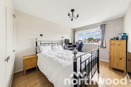 3 bedroom Terraced House for sale in Gatley Avenue, West Ewell, Epsom, KT19