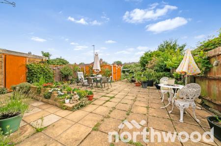 3 bedroom Terraced House for sale in Gatley Avenue, West Ewell, Epsom, KT19