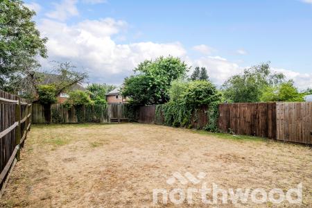 2 bedroom Flat for sale in Revere Way, West Ewell, Epsom, KT19