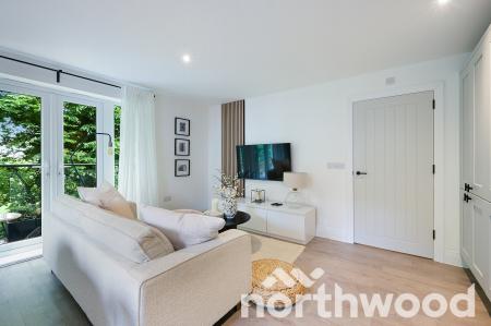3 bedroom Apartment for sale in Chessington Road, Ewell, Epsom, KT19