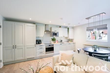 3 bedroom Apartment for sale in Chessington Road, Ewell, Epsom, KT19