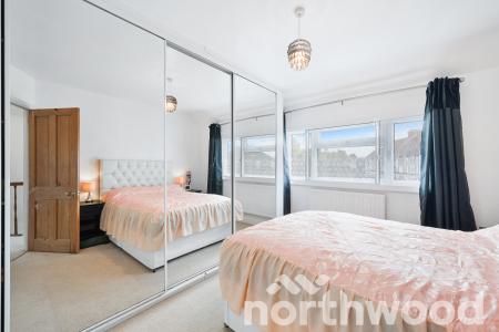 3 bedroom Semi-detached house for sale in Pams Way, Ewell, Epsom, KT19