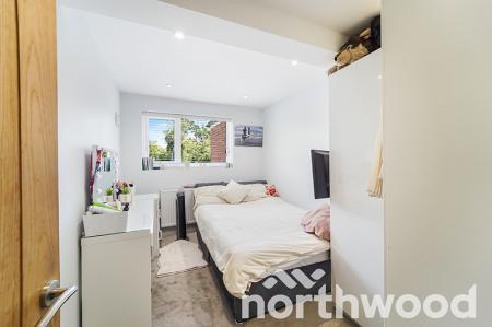 3 bedroom Terraced House for sale in Shawford Road, West Ewell, Epsom, KT19