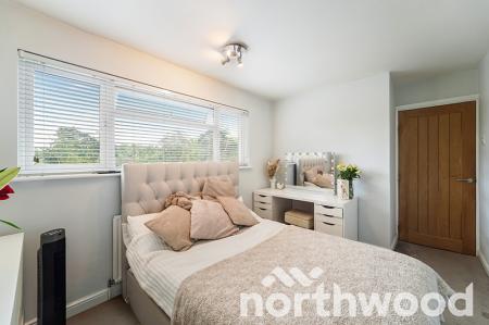 3 bedroom Terraced House for sale in Shawford Road, West Ewell, Epsom, KT19