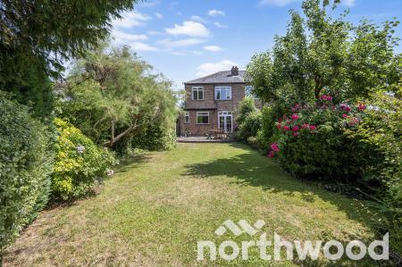 3 bedroom Semi-detached house for sale in Heatherside Road, West Ewell, Epsom, KT19
