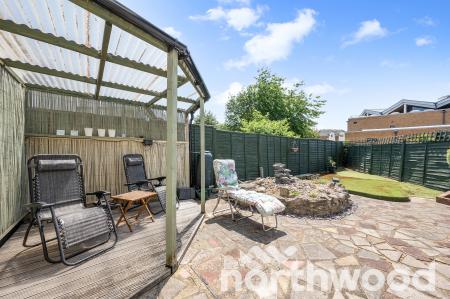 2 bedroom Semi-detached bungalow for sale in Pams Way, Ewell, Epsom, KT19