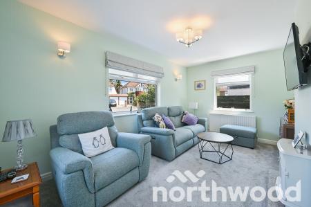 2 bedroom Semi-detached bungalow for sale in Pams Way, Ewell, Epsom, KT19