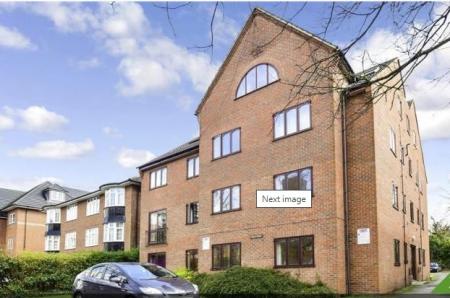 1 bedroom Flat to let in 35 Grove Road, Sutton, SM1