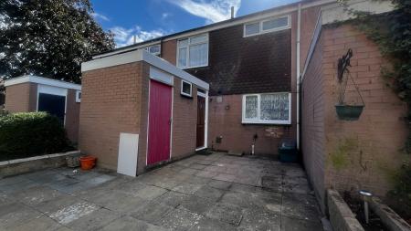 Mole Court, West Ewell, Epsom, KT19