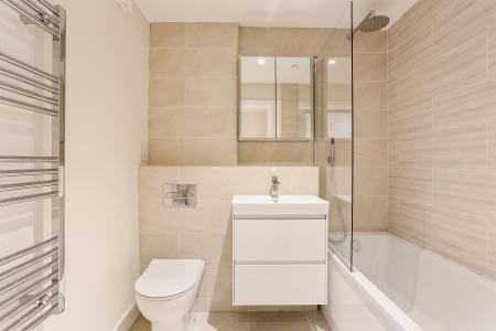3 bedroom Semi-detached house for sale in High Street, Ewell, Epsom, KT17