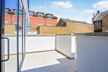 3 bedroom Semi-detached house for sale in West Street, Ewell, Epsom, KT17
