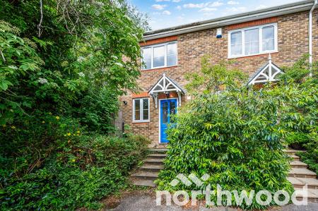 2 bedroom Terraced House to let in Picton Place, Surbiton, Kingston upon Thames, KT6