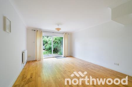2 bedroom Terraced House to let in Picton Place, Surbiton, Kingston upon Thames, KT6