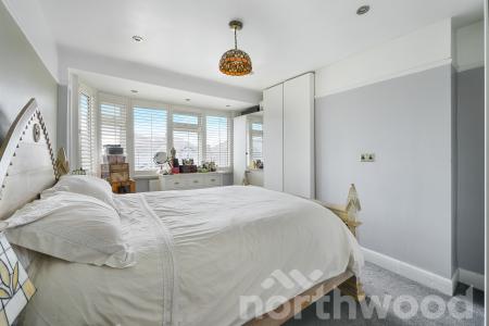 3 bedroom Semi-detached house for sale in Sunnymede Avenue, West Ewell, Epsom, KT19