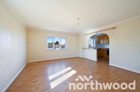 2 bedroom Flat for sale in Rembrandt Court, Ewell, Epsom, KT19