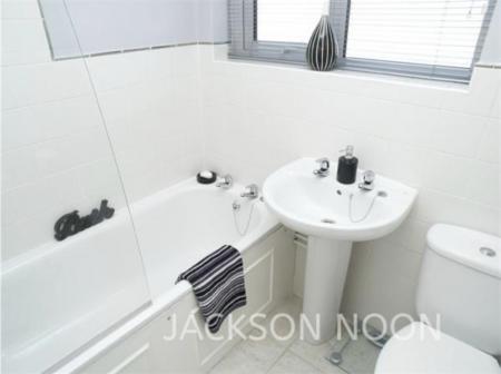 2 bedroom Maisonette to let in Cyclamen Way, West Ewell, Epsom, KT19
