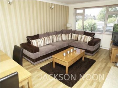 2 bedroom Maisonette to let in Cyclamen Way, West Ewell, Epsom, KT19