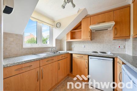 1 bedroom Retirement property for sale in The Parade, Epsom, KT18