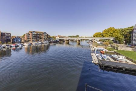 Flat 2 Turks Boatyard