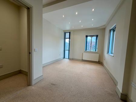 2 bedroom Flat to let in Flat 4 Turks Boatyard
