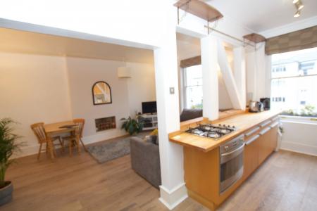 1 bedroom Flat to let in St Leonards Road, Surbiton, London, KT6