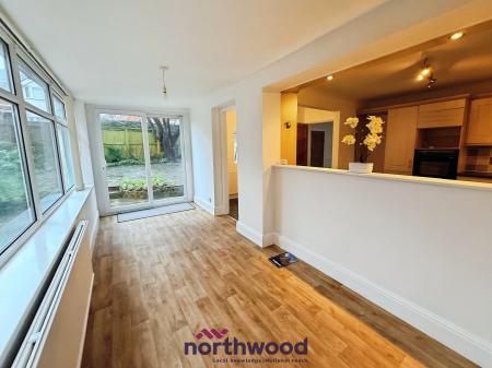3 bedroom Semi-detached house for sale in Isleworth Road, St Thomas, Exeter, EX4