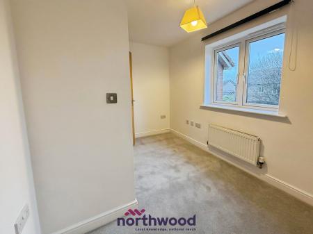 2 bedroom Terraced House to let in St Michaels Way, Cranbrook, EX5