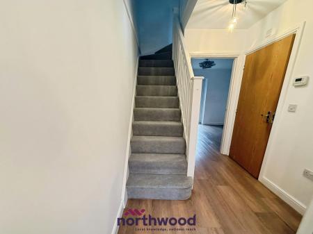 2 bedroom Terraced House to let in St Michaels Way, Cranbrook, EX5